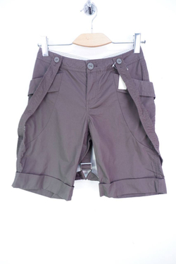 Шорты с подтяжками, визуально на 44 размер, новые