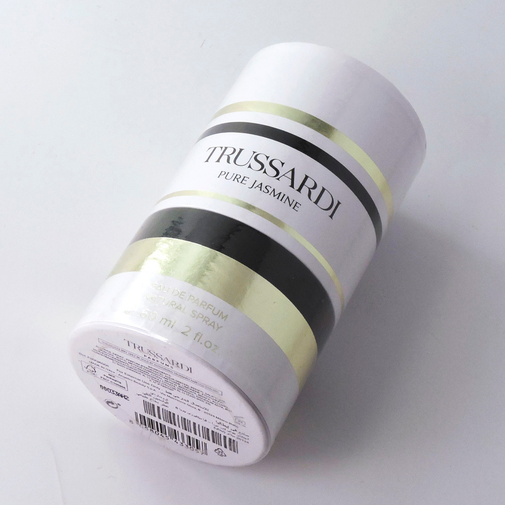 Trussardi Pure Jasmine — парфюмерная вода для женщин.