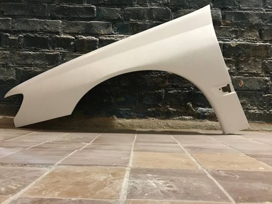 Стеклопластиковые крылья для Peugeot 406 рестайлинг