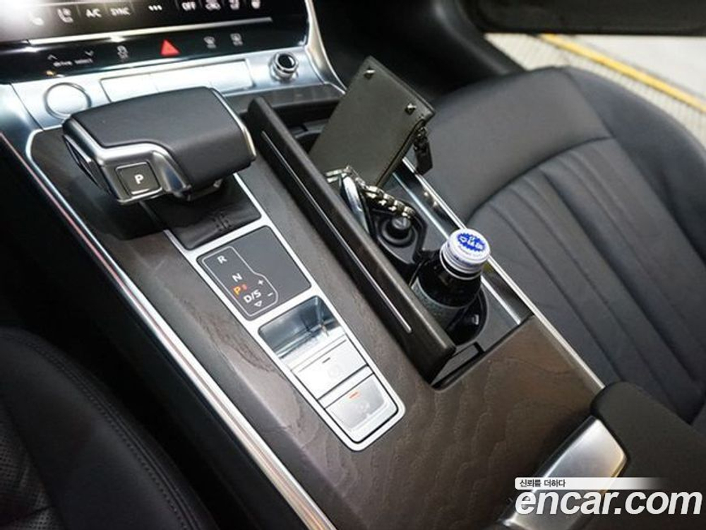 Audi A6 (C8) 40 TDI Premium (08.2020)