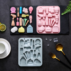 Форма силиконовая «Косметика» 17 ячеек