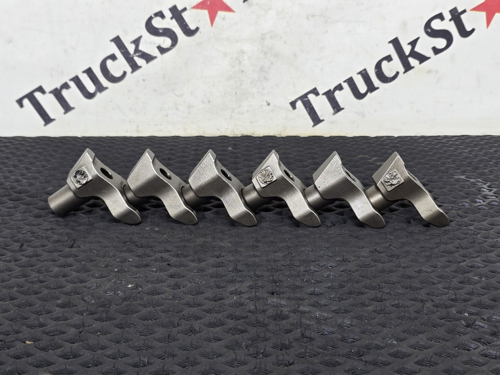 Комплект кронштейнов форсунок топливных 2017г