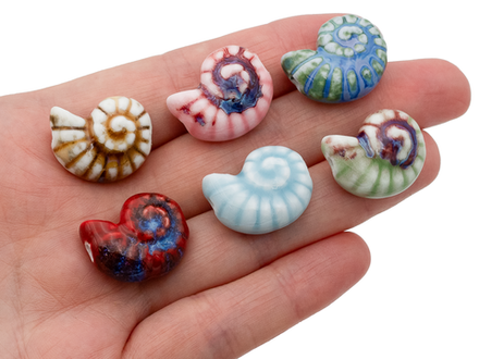 Бусина "Аммонит" 20мм, керамика (цвет красный)