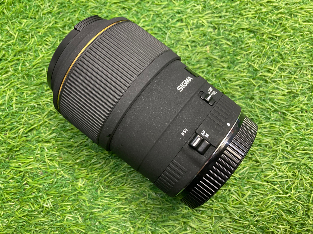 Sigma AF 105mm 2.8 EX DG Macro Canon