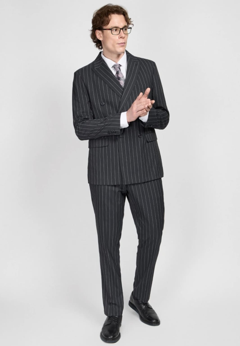 Мужской двубортный костюм (черный) В90