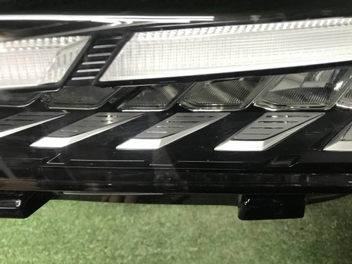 Битая Фара левая Geely Coolray (2023-н.в.) LED