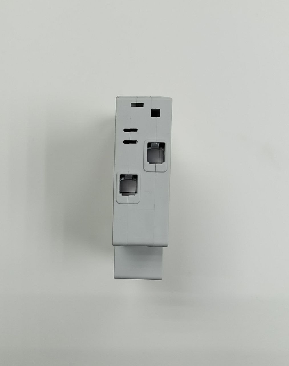 Дифференциальный автоматический выключатель одномодульный (электронный, тип АС) АВДТ-63М 25А 10мА С