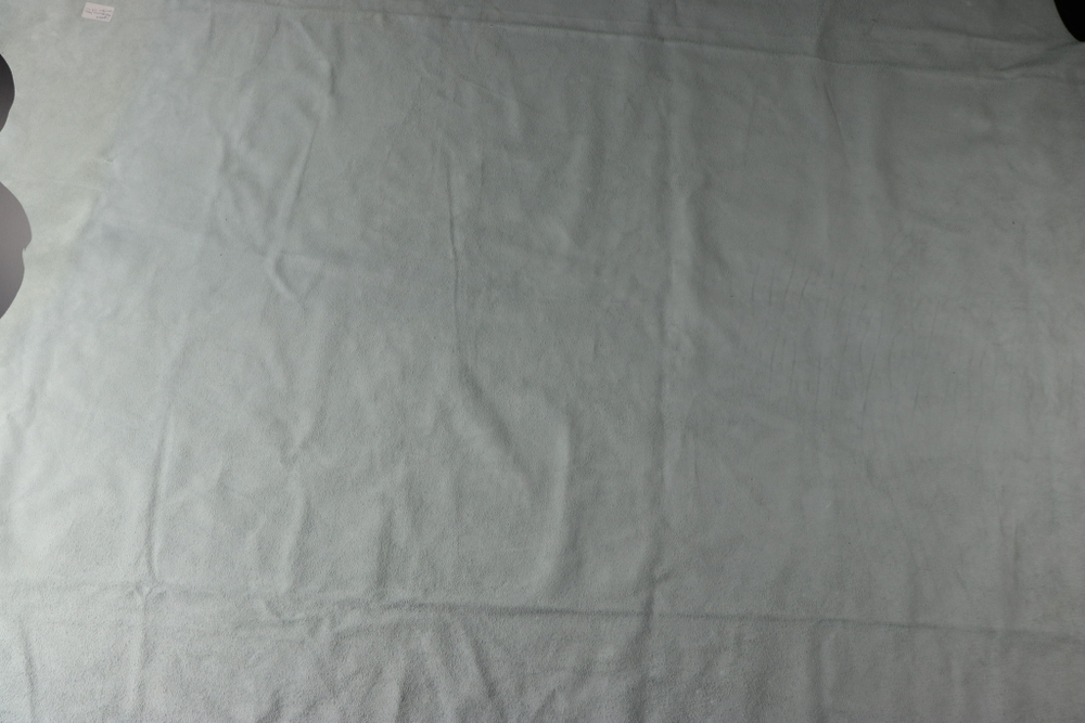 Уценка: 0,9-1,2 Мебельная кожа Сакура Белая 290 дм²