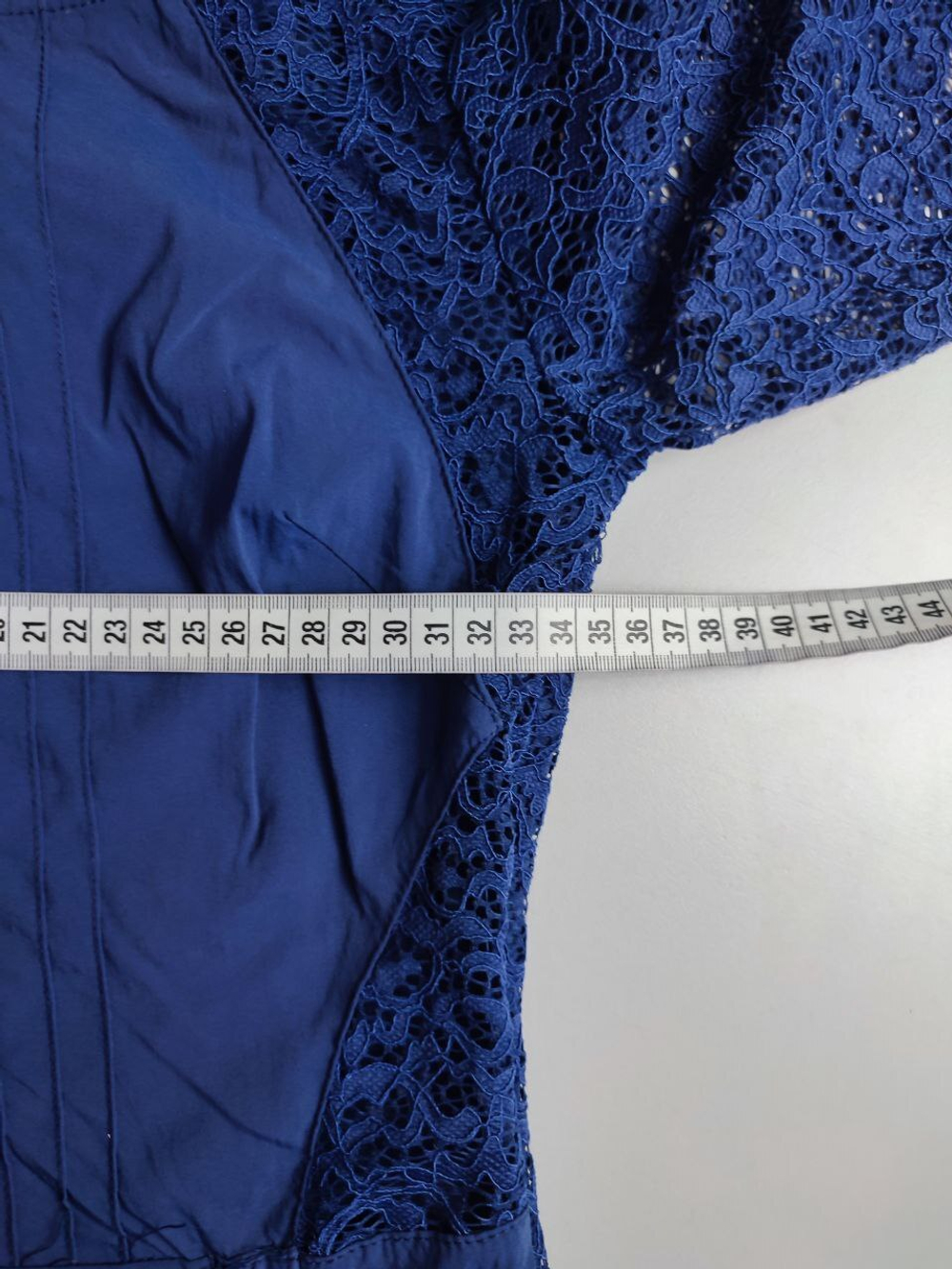 Блузка MARIMAY романтичная, с ажурными вставками 42 размер