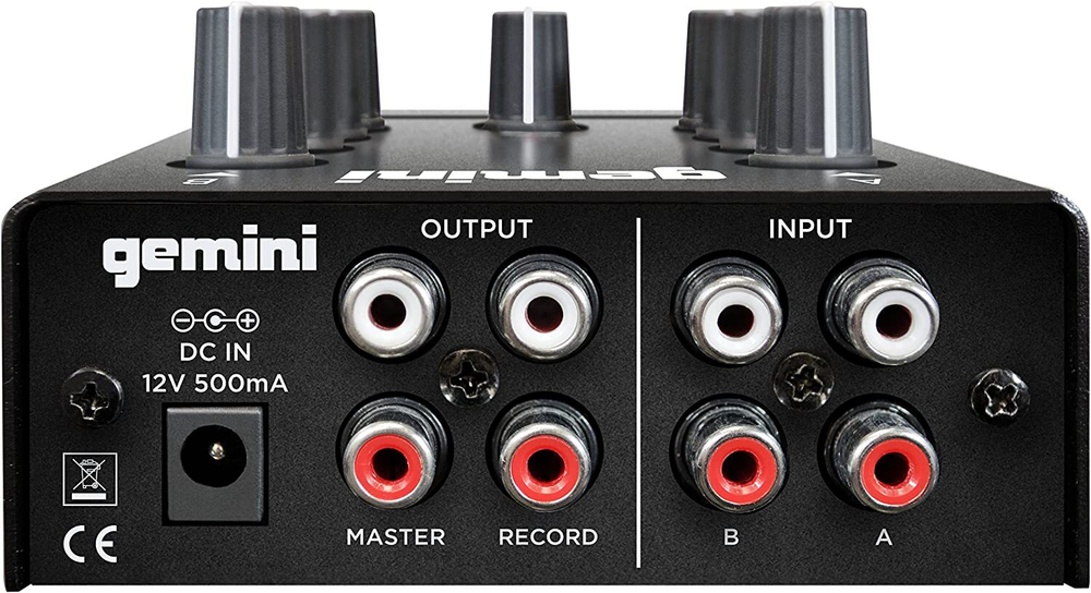 DJ микшер GEMINI MM1