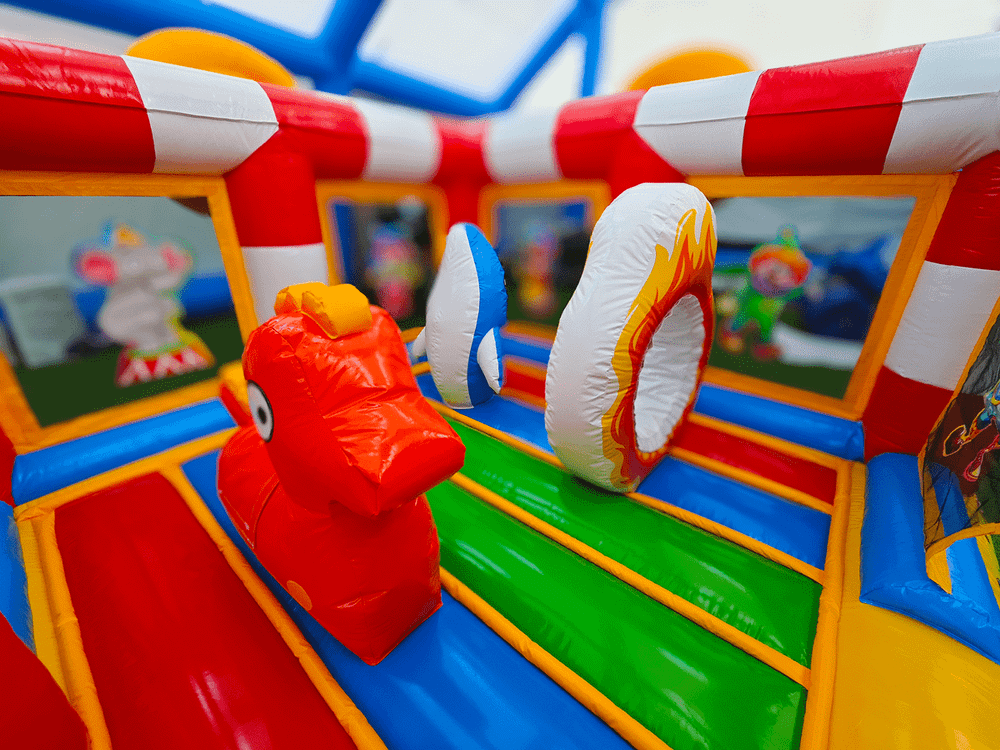 Коммерческий надувной батут «Цирковые трюки» 3,5*3,5*2,6 м