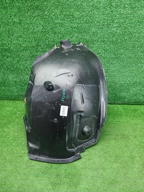 Подкрылок передний правый Mercedes GLS x167 19-24