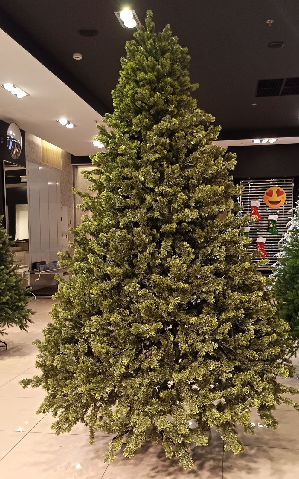 Ель ЛЕАНО литая хвоя полностью