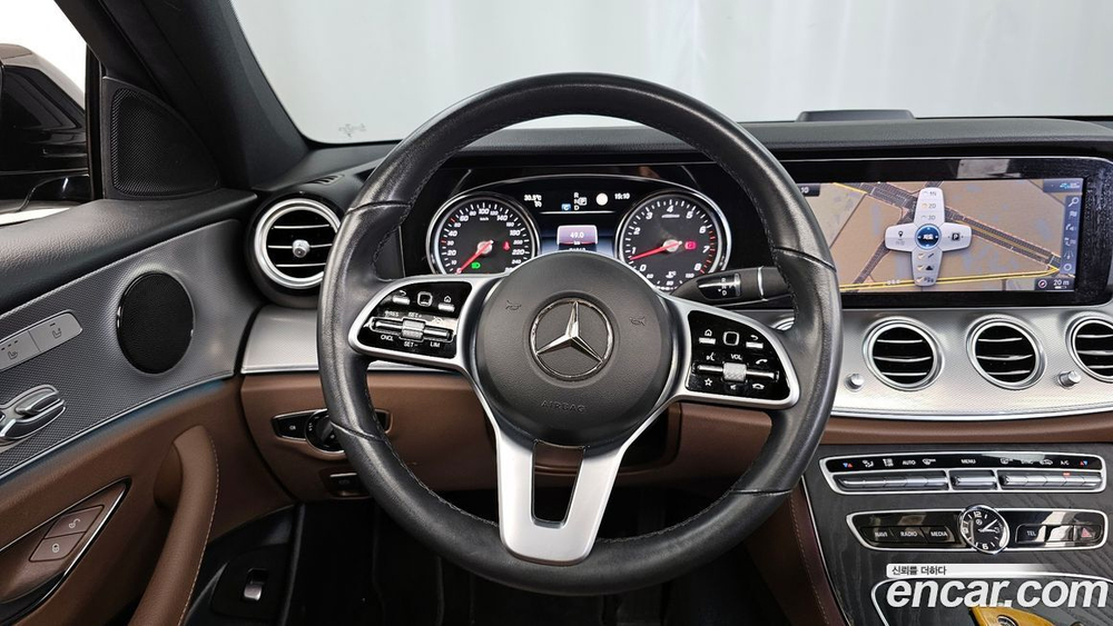 Mercedes-Benz E-Class W213 E250 Avangarde (05.2020)