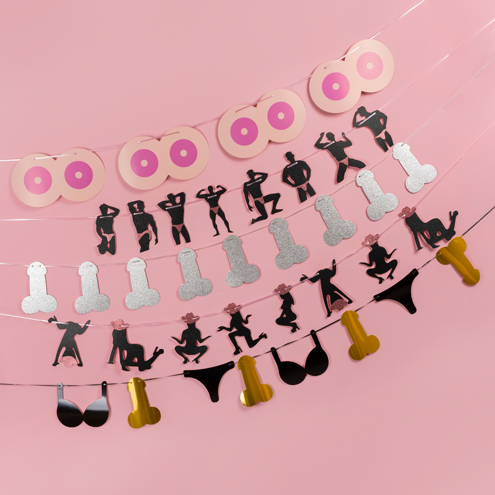 Гирлянда для девичника «18+», 4 шт