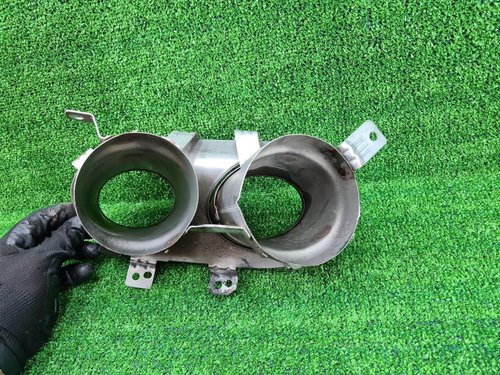 Насадка глушителя правая Geely Tugella (2022-2024)