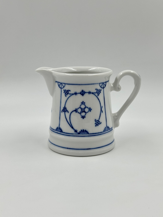 Молочник Indisch Blau, Jäger