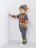 Костюм вязаный