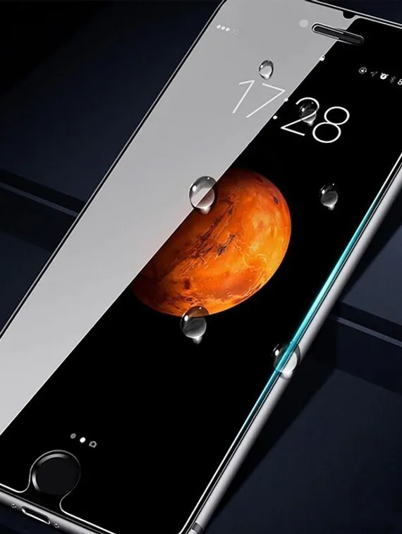 Защитное стекло 2.5D LuazON для iPhone 6/6S, полный клей