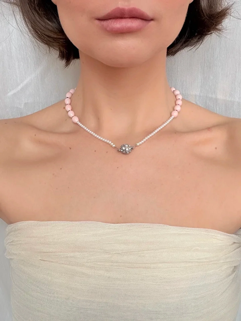 Колье "Love is"