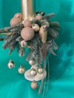 Новогодня композиция на керамической стойке