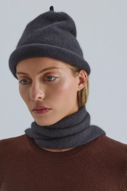 Шарф из енота Opora