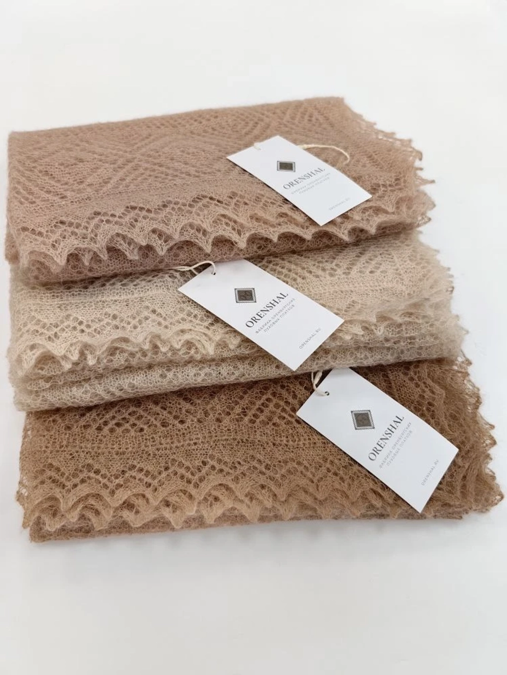 Оренбургский пуховый палантин А14060-29 бежевый