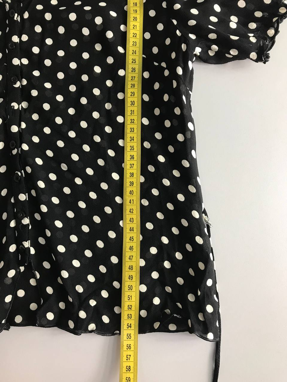 Блузка в модный горох, визуально на 40 размер