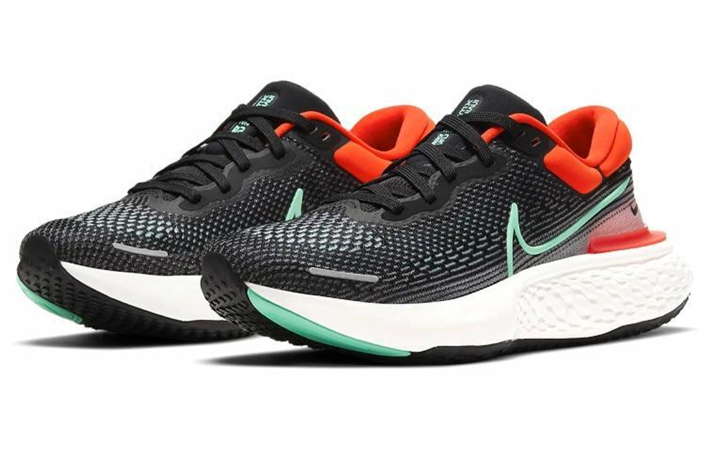 Кроссовки Nike Invincible Run 1 Zoomx Flyknit