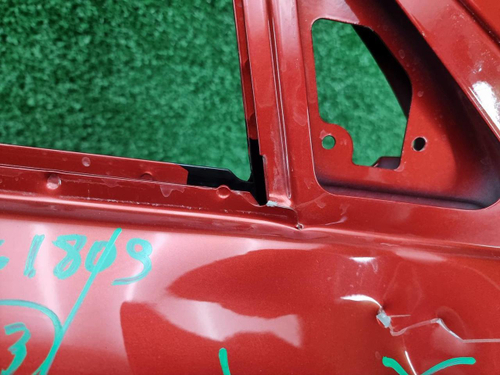 Дверь передняя правая Lada Vesta (2015-н.в.)