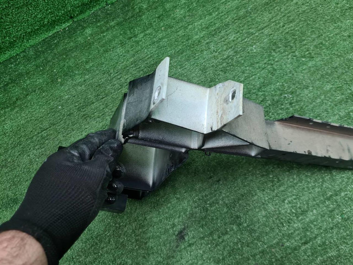 Кронштейн фары правый BMW X3 F25, X4 F26 (10-17)