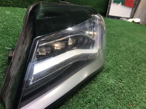 Фара левая Audi A8 3 D4 (2009-2014) LED