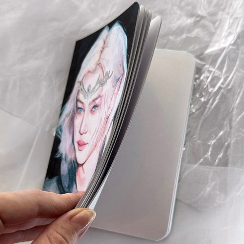 Скетчбук / Алекс Призрак / STRAY KIDS / Хенликсы (60 листов)