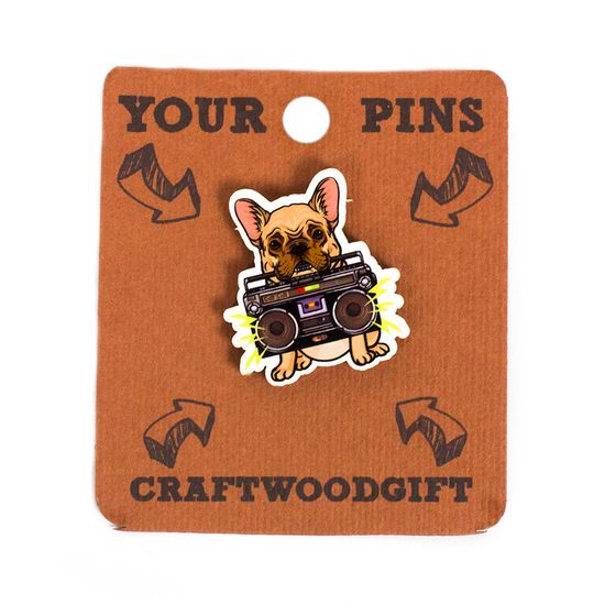 Деревянный значок. MC Собака