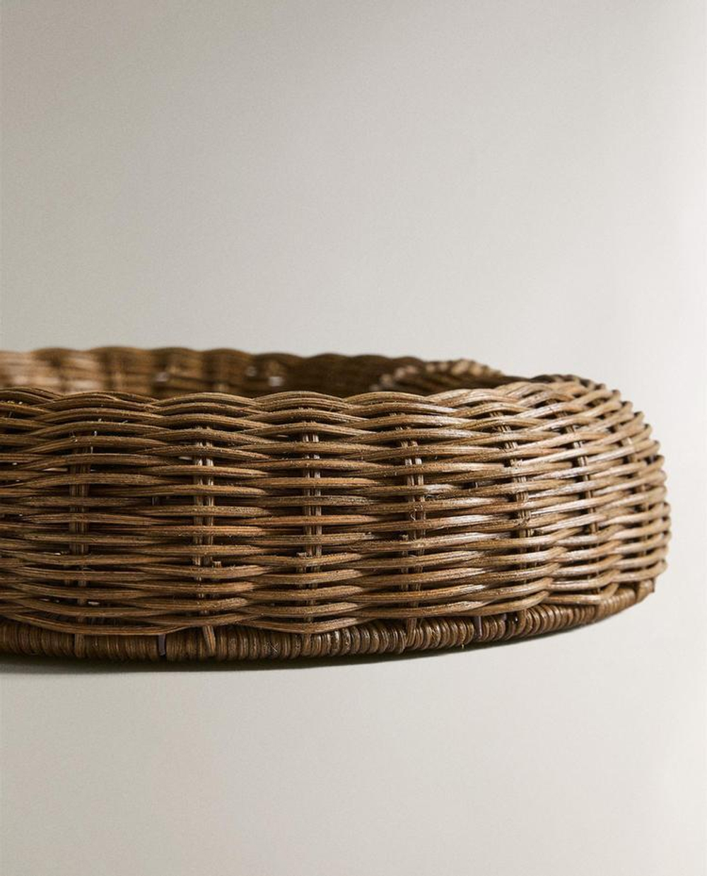 ZARA HOME НОВОГОДНИЙ ПОДНОС ИЗ РОТАНГА В ФОРМЕ СЕРДЕЧКА, КОРИЧНЕВЫЙ