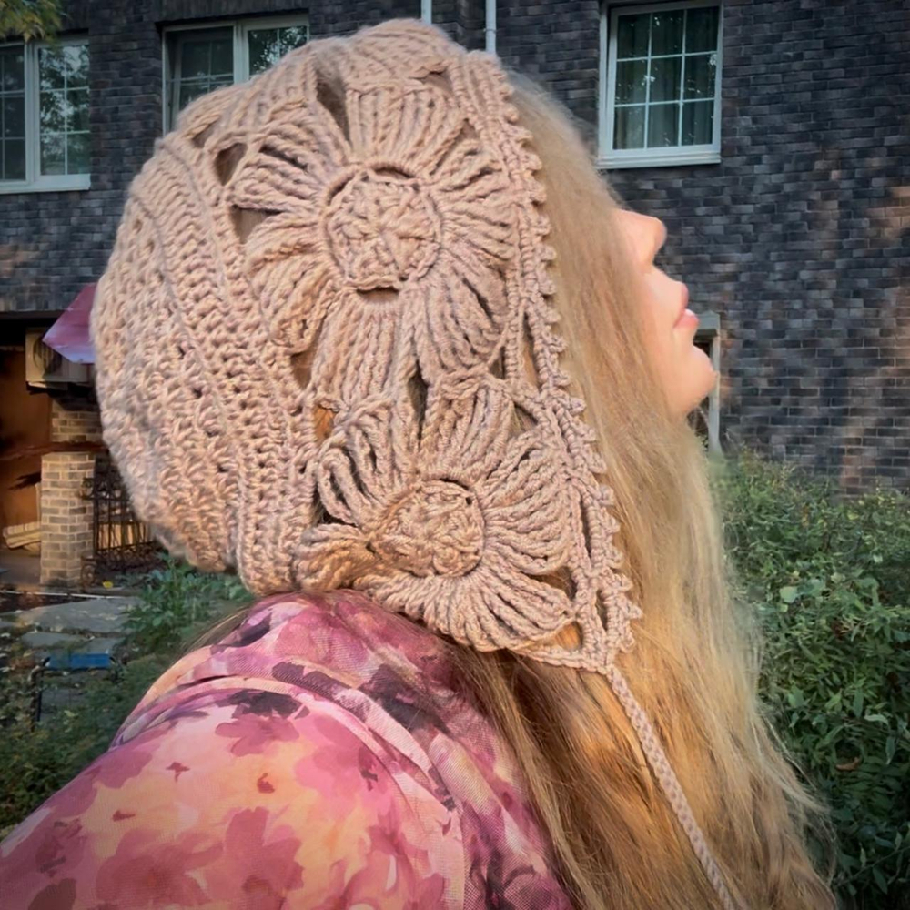 Видео мастер-класс по вязанию набора аксессуаров крючком "Цветы и листья"