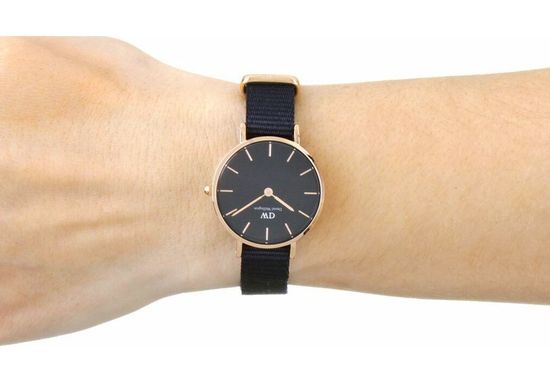 Женские часы Daniel Wellington Petite Cornwall 28 мм  DW00100247