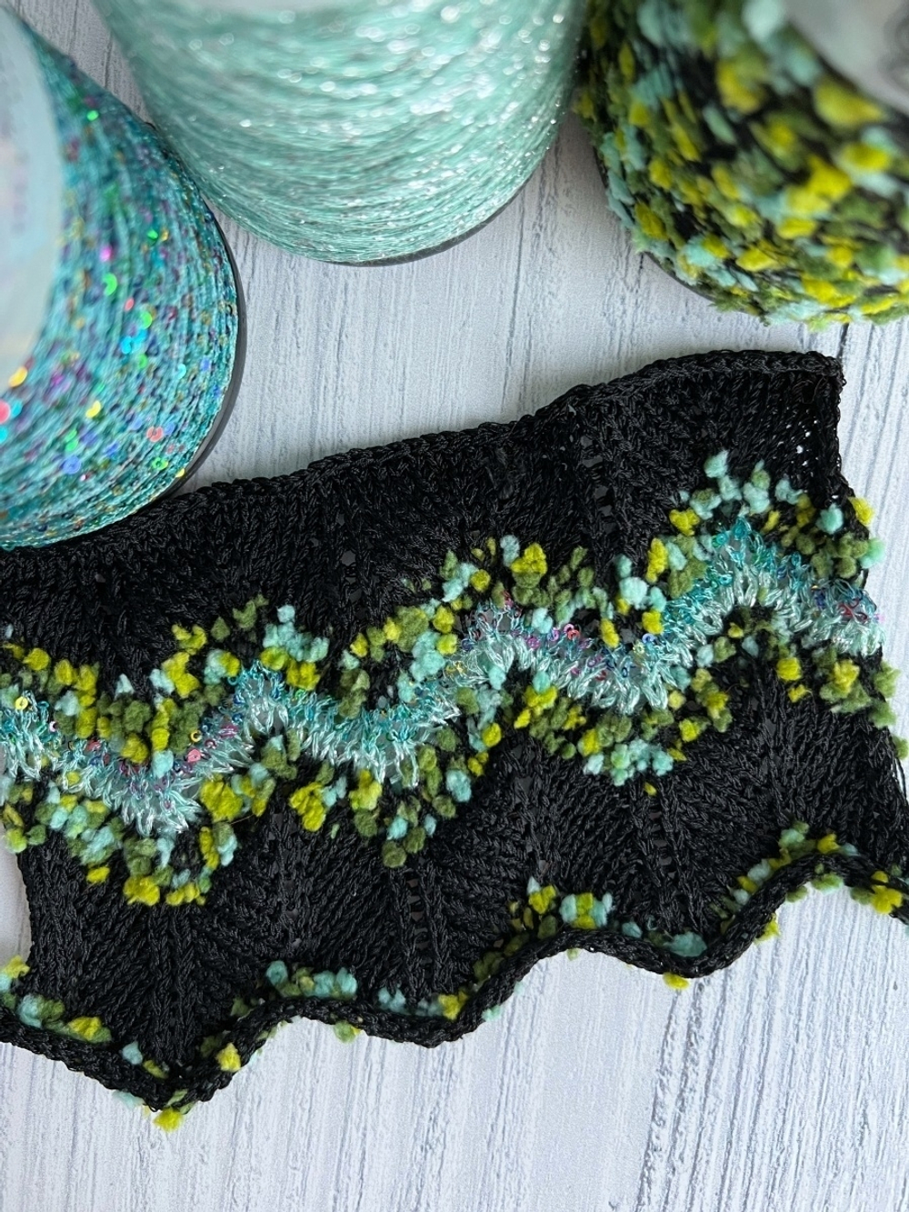 Трикотажная пряжа для вязания CARIOKA