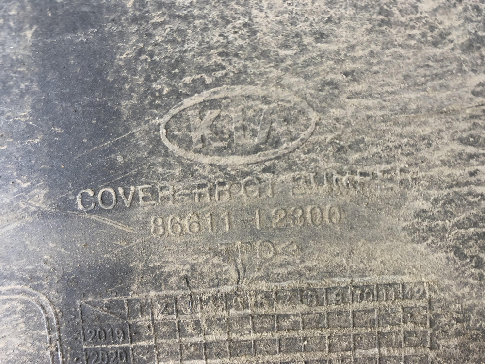 Бампер задний Kia K5 20-21 Б/У Оригинал 86611L2300