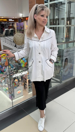 Белая ветровка из хлопка