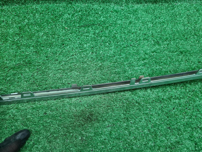 Молдинг заднего бампера Audi A4 B9 (2015-2020)