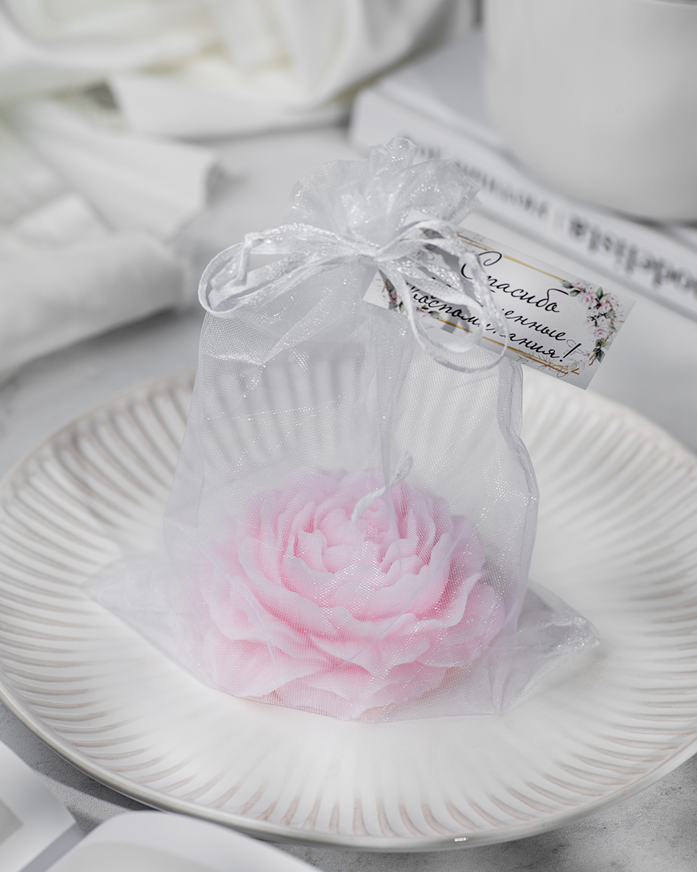 Свеча-бонбоньерка в подарок гостям