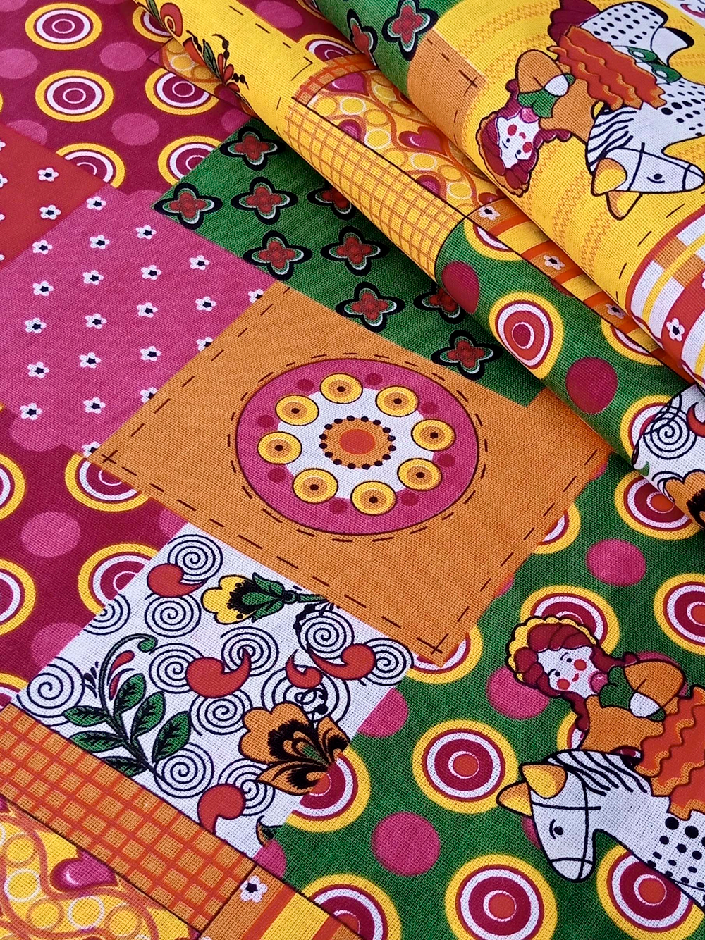 Ткань бязь плательная, рис. "Дымковская игрушка", ширина 150 см, арт. 103