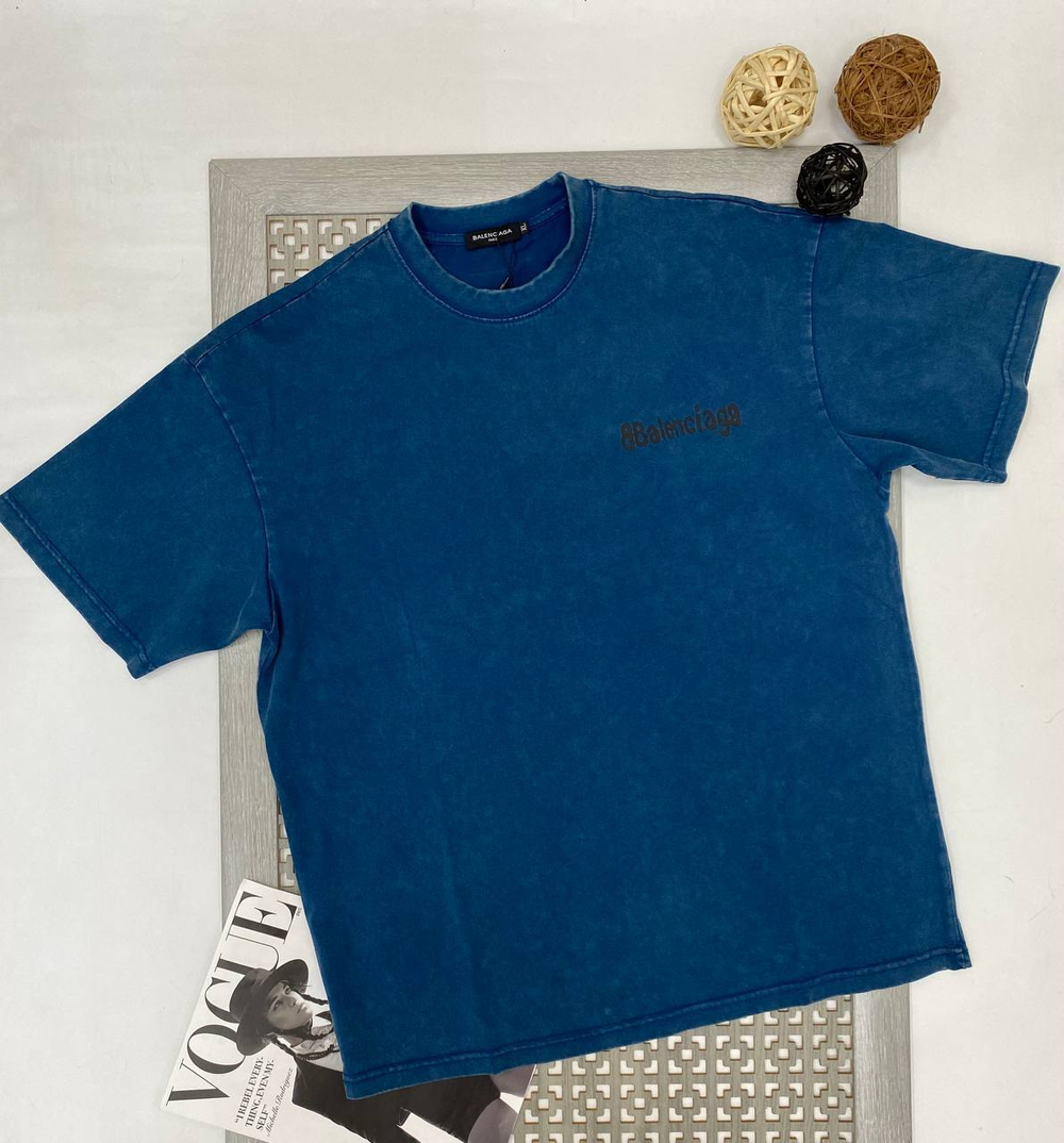 Футболка Balenciaga