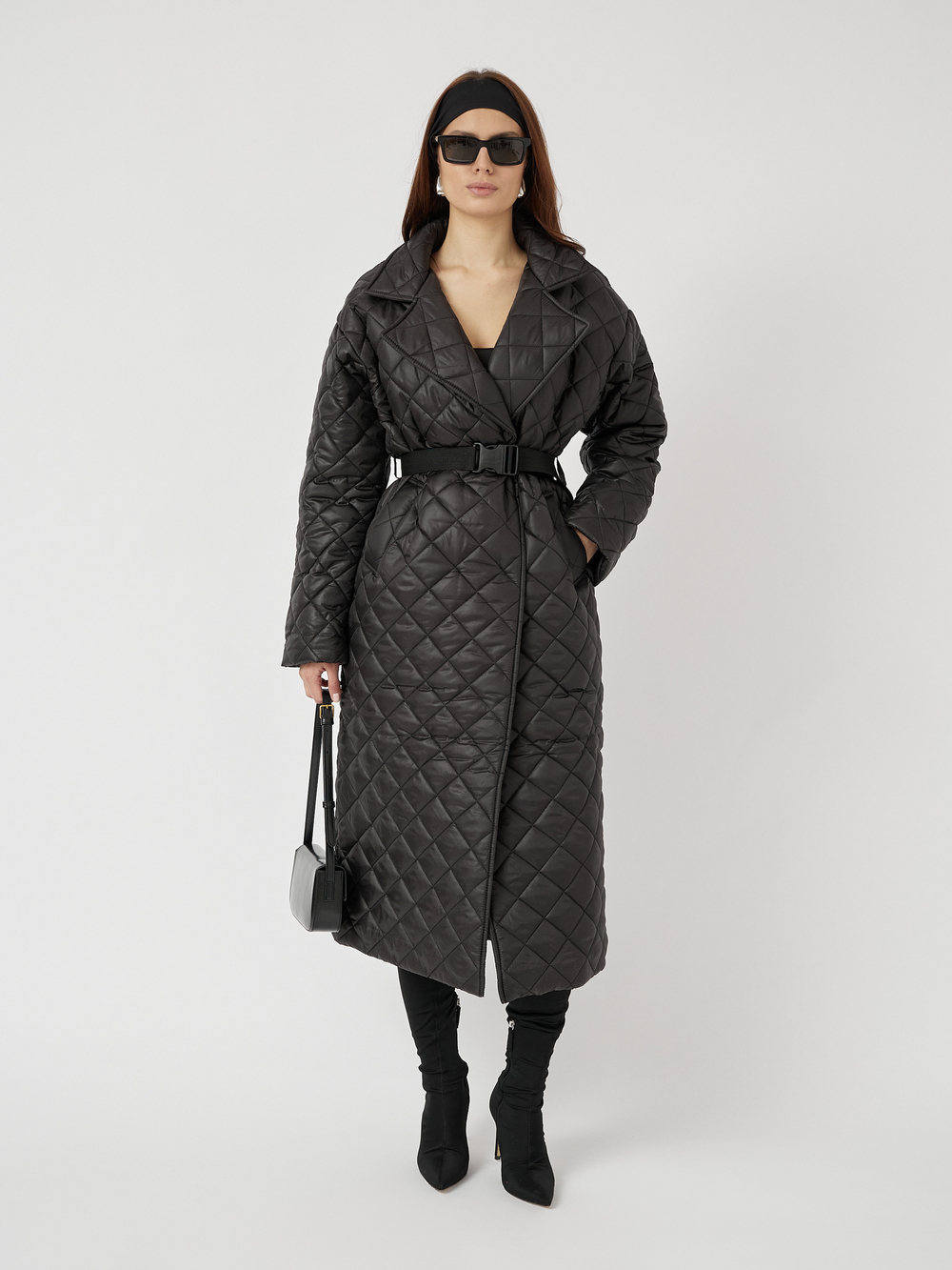 Стеганое пальто женское на утеплителе Alpolux