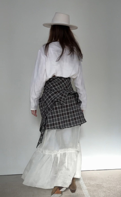 Рубашка в клетку серо-коричневая