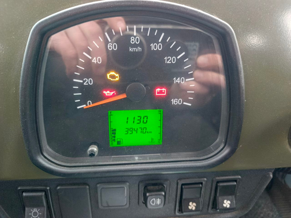 UAZ 3909* Бортовой 390945 (Тент, 4+1 мест, без ABS, Бензиновый, 2,7 л, 112 л.с.)