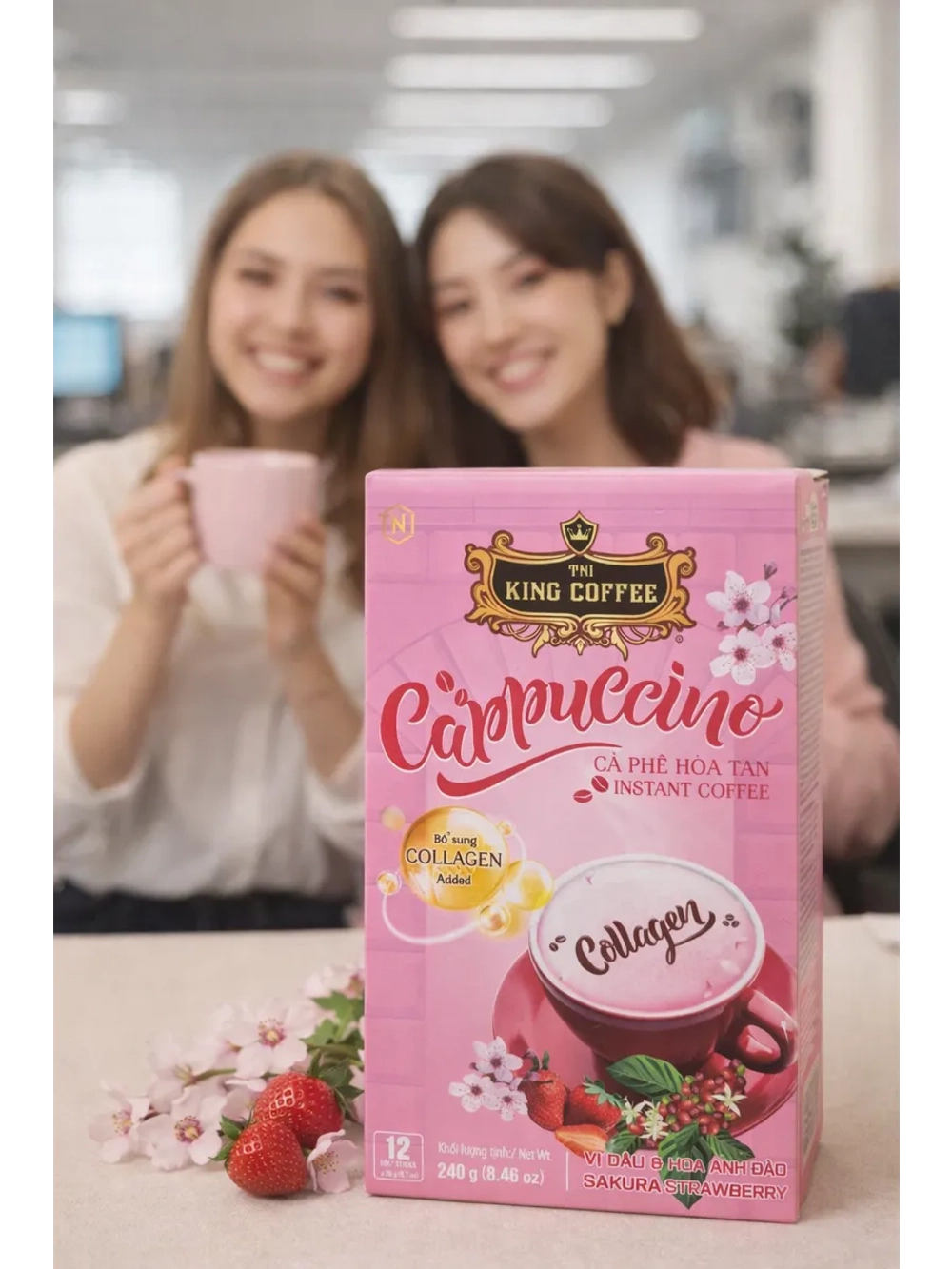 Кофе растворимый вьетнамский со вкусом сакура-клубника, 240г