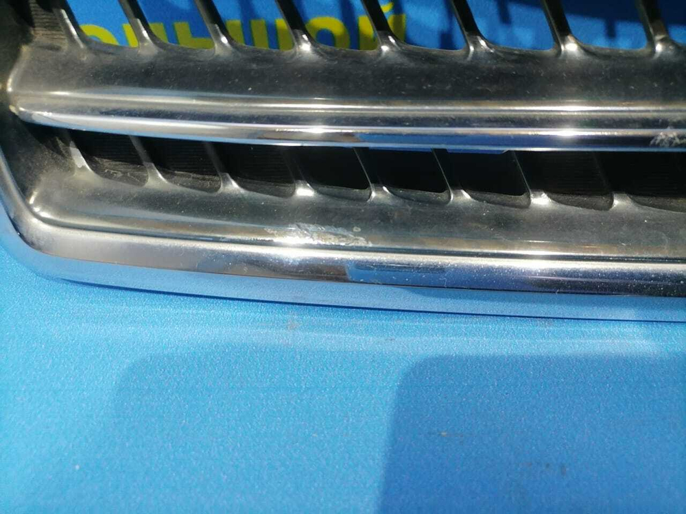 Решетка радиатора TOYOTA PROGRES 2001-2007