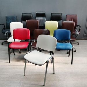 Офисные стулья